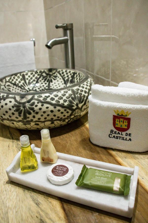 Hotel Real De Castilla Colonial 瓜达拉哈拉 外观 照片