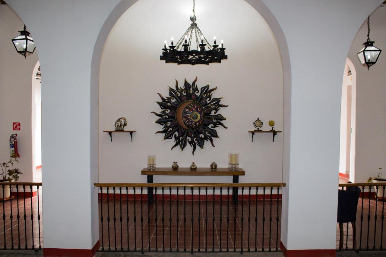 Hotel Real De Castilla Colonial 瓜达拉哈拉 外观 照片