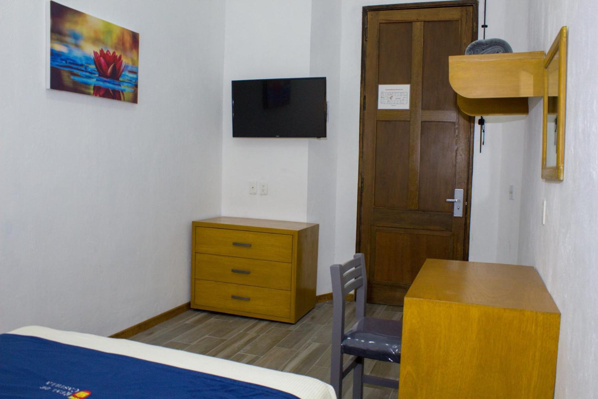 Hotel Real De Castilla Colonial 瓜达拉哈拉 客房 照片