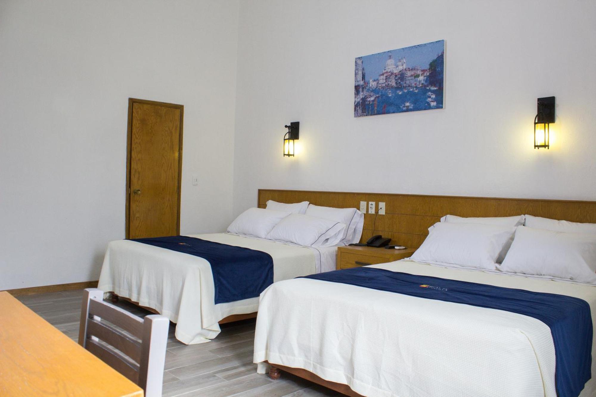 Hotel Real De Castilla Colonial 瓜达拉哈拉 客房 照片